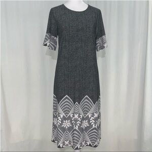 Elegant Gray Floral Dress